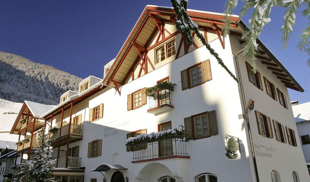 Goldene Rose Karthaus A Member Of Small Luxury Hotels Of The World Senales/Schnals Buitenkant foto
